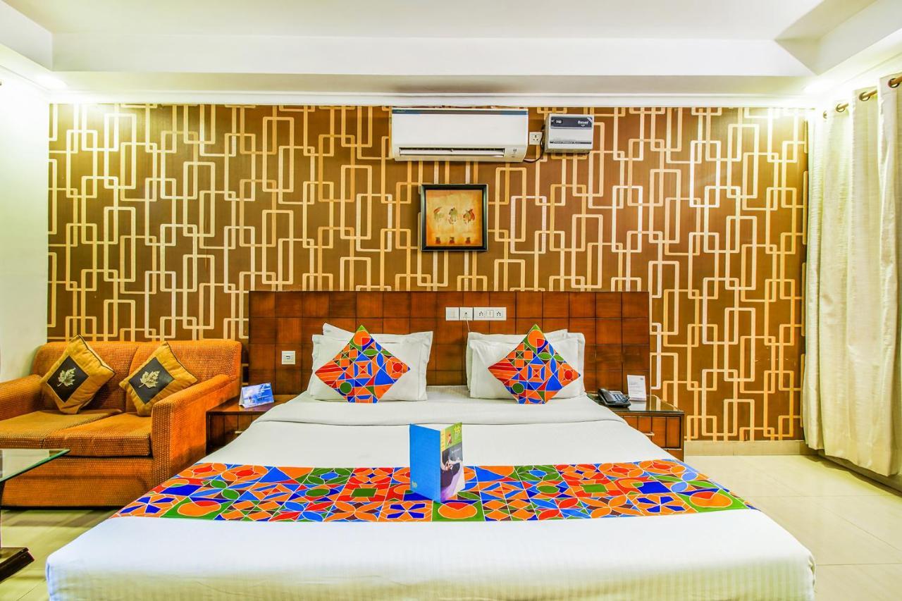 Fabhotel Signature Plaza Új-Delhi Kültér fotó